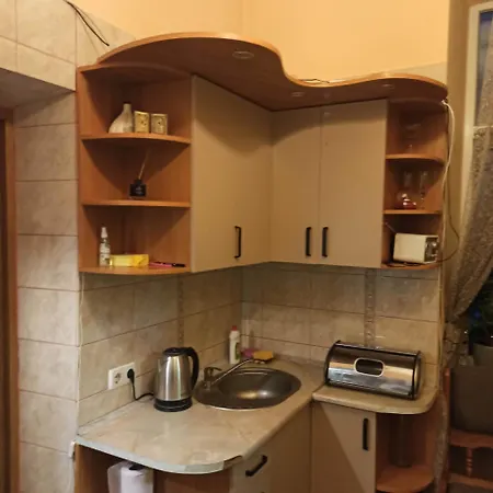 Armenian Courtyard Retreat вірменський дворик